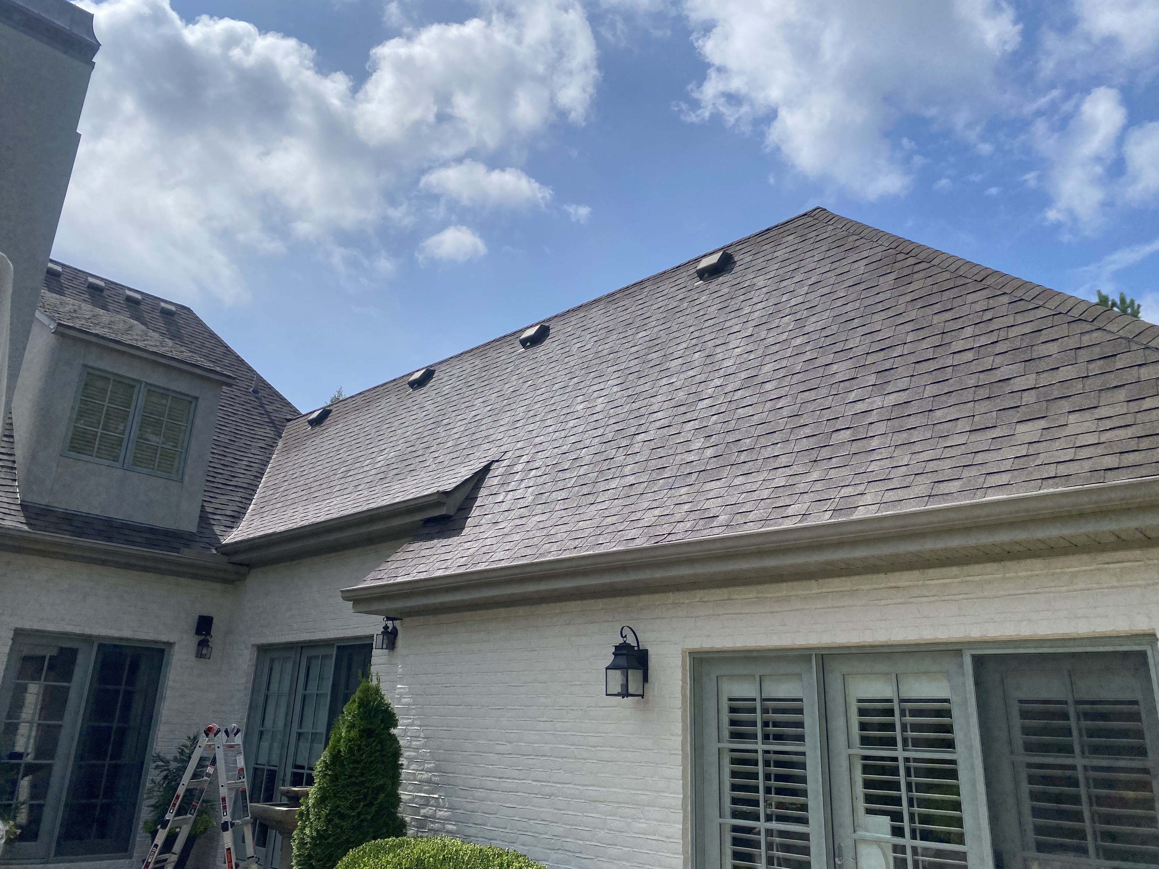 Top Quality Roof Cleaning in Springdale, AR